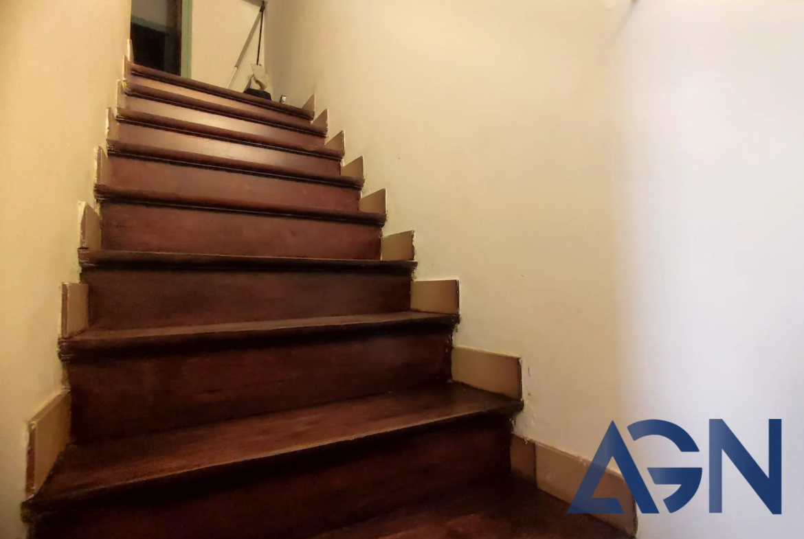 Maison à vendre à Agde avec dépendance de 23m², proche des berges de l'Hérault 