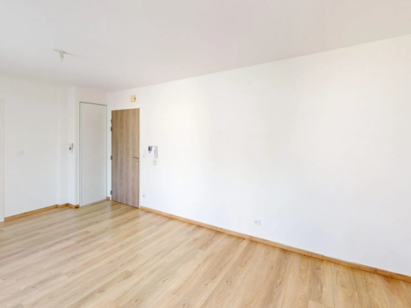 Appartement 2 pièces à vendre à Luc-sur-Mer, proche de la mer