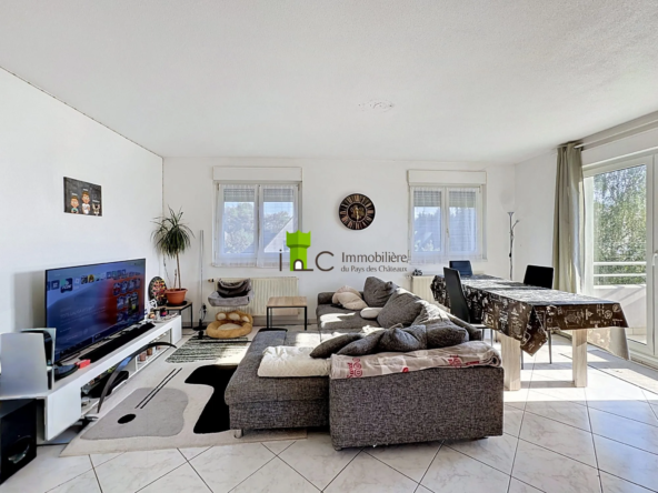 Appartement 2 pièces de 54 m² avec balcon à Holtzheim, proche commodités
