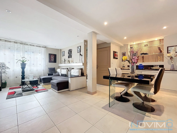 Maison 3 chambres à vendre à Coudekerque-Branche avec garage et terrasse