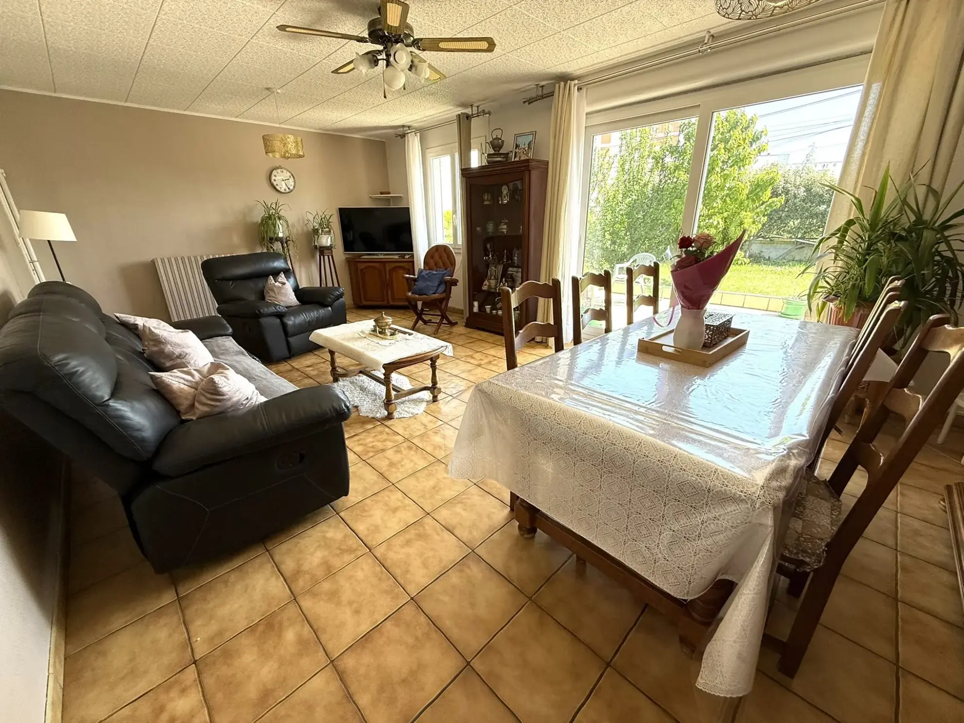 Maison de plain-pied avec 3 chambres, garage et jardin au Havre 