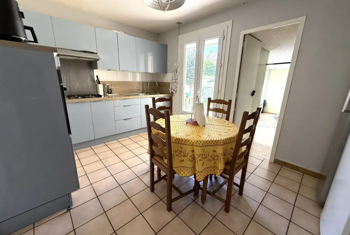 Maison de plain-pied avec 3 chambres, garage et jardin au Havre 