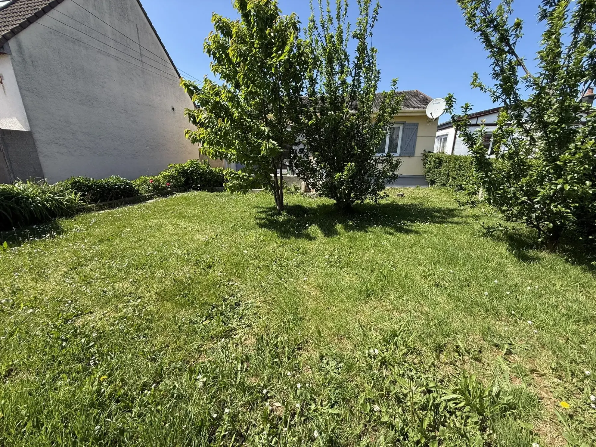 Maison de plain-pied avec 3 chambres, garage et jardin au Havre 