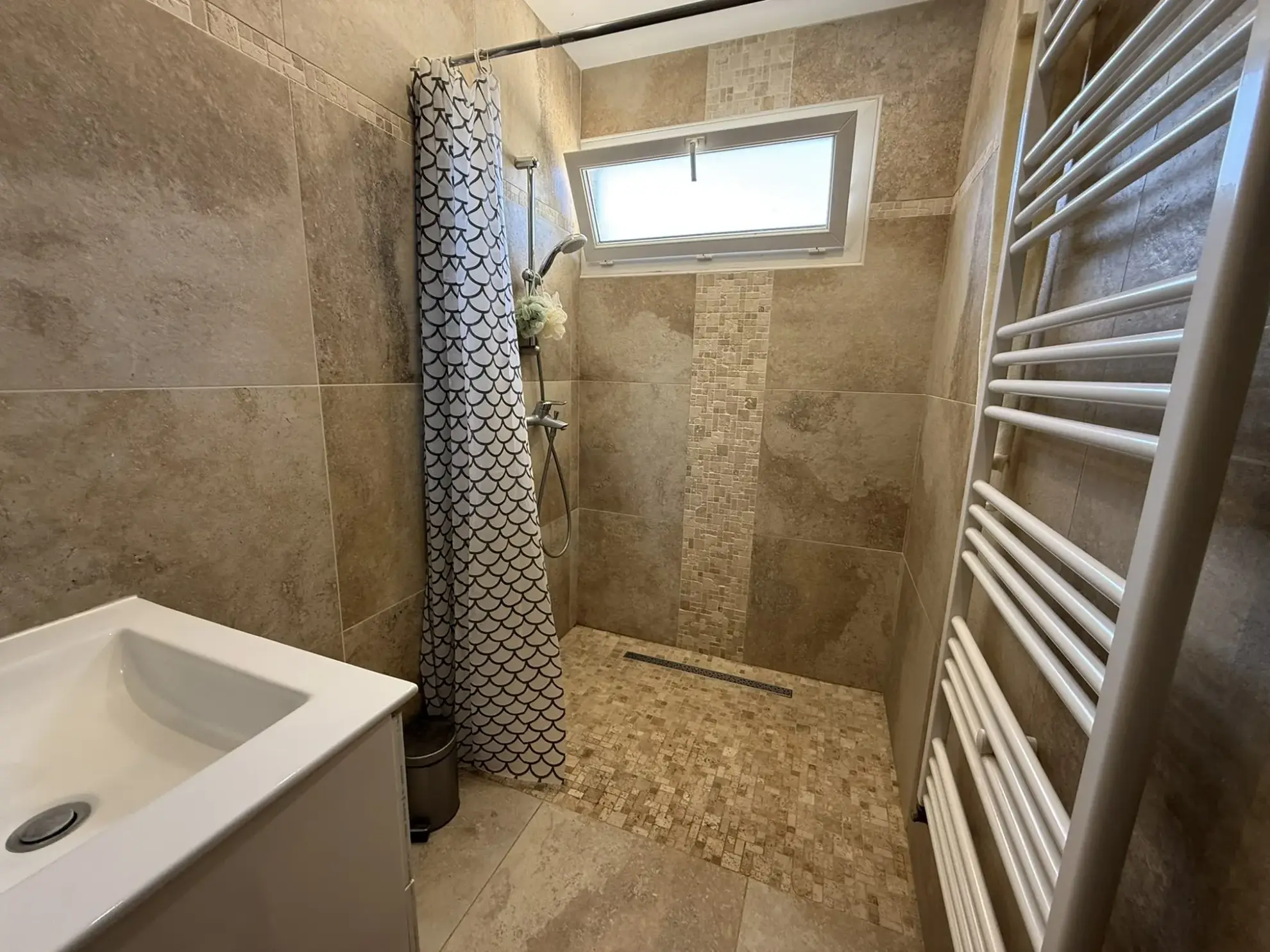 Maison de plain-pied avec 3 chambres, garage et jardin au Havre 