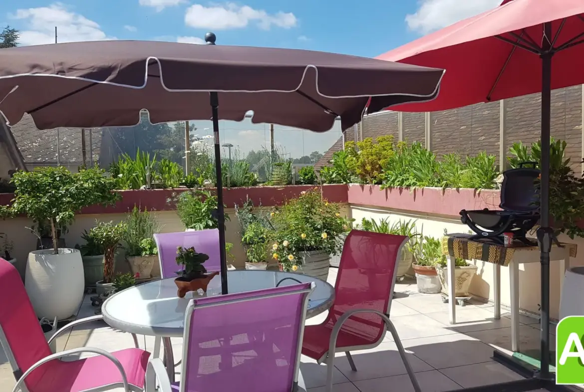 Appartement 4 chambres avec terrasse en hyper-centre de Saint André de l'Eure 