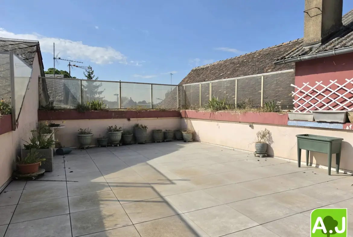 Appartement 4 chambres avec terrasse en hyper-centre de Saint André de l'Eure 