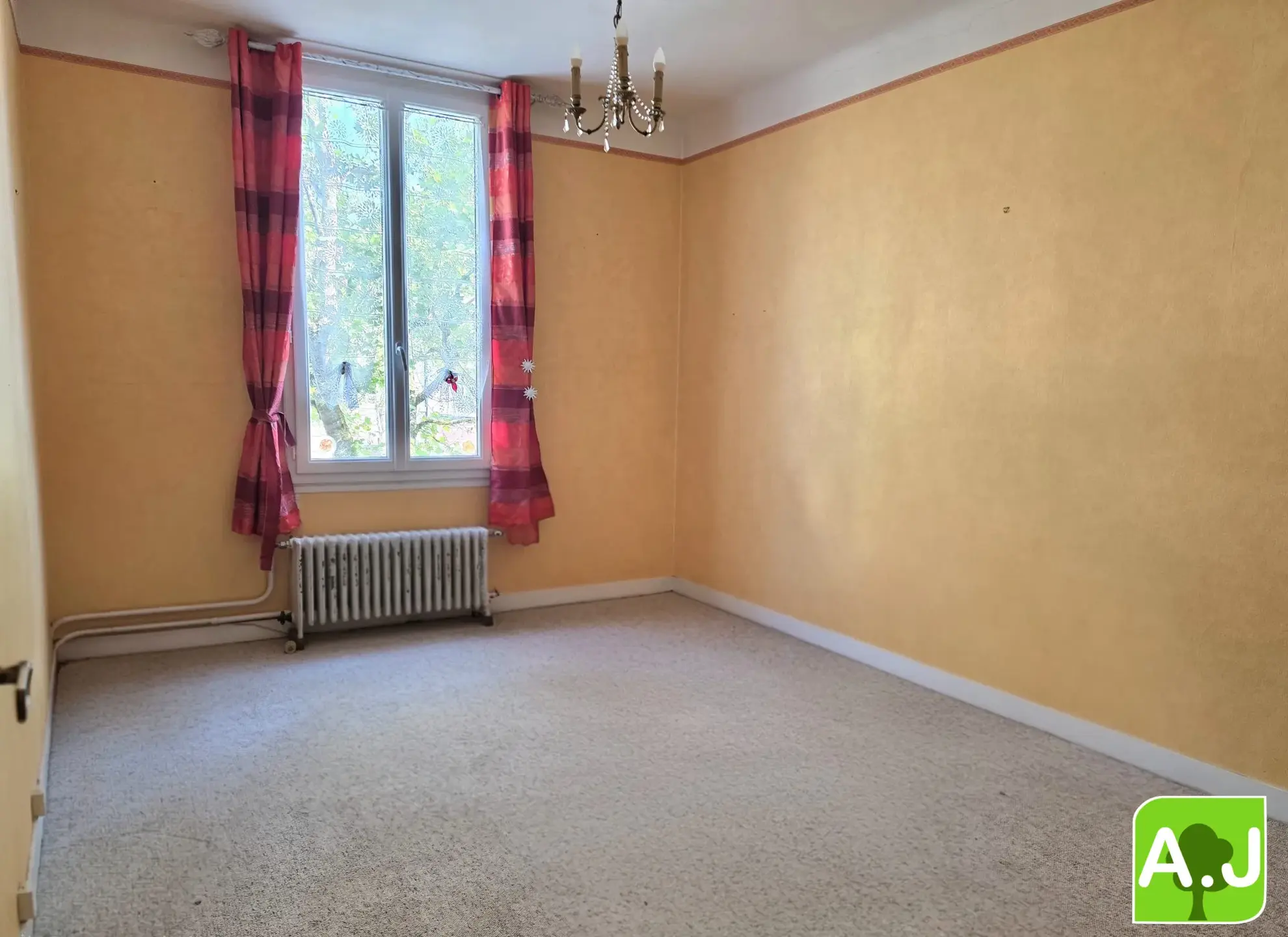 Appartement 4 chambres avec terrasse en hyper-centre de Saint André de l'Eure 
