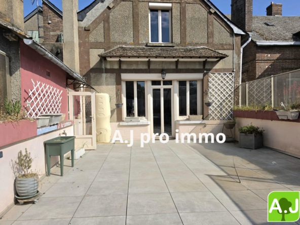 Appartement 4 chambres avec terrasse en hyper-centre de Saint André de l'Eure