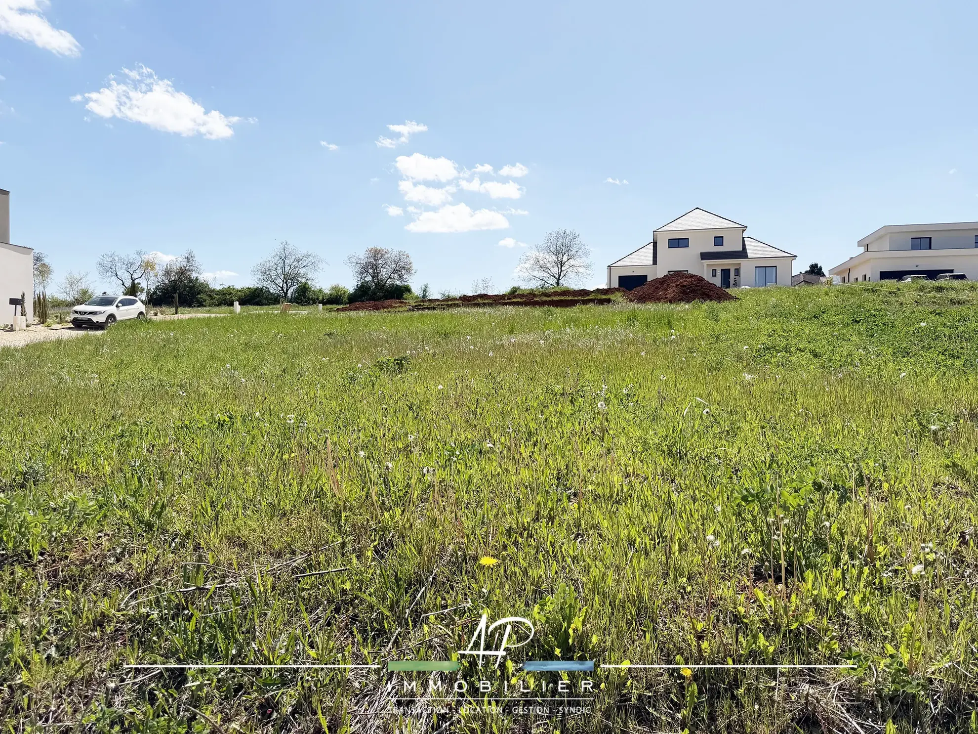 Terrain constructible de 658 m² à Bretigny Les Norges près de Dijon 