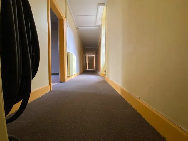 A VENDRE BUREAUX OU INVESTISSEMENT À MILLAU, 265 M² 