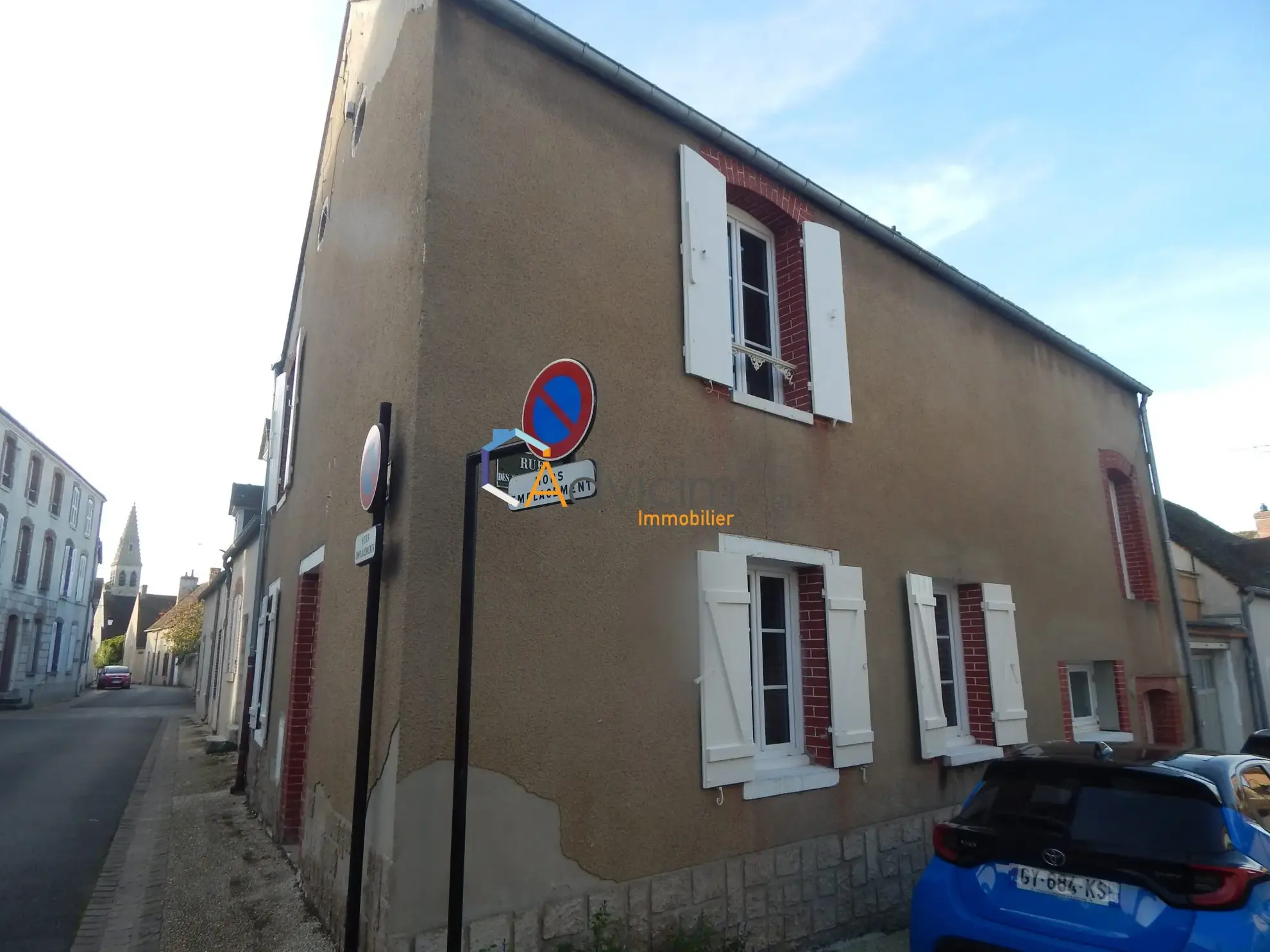 Maison 105 m² avec Terrasse à Ferrières-en-Gâtinais – Belle Opportunité 