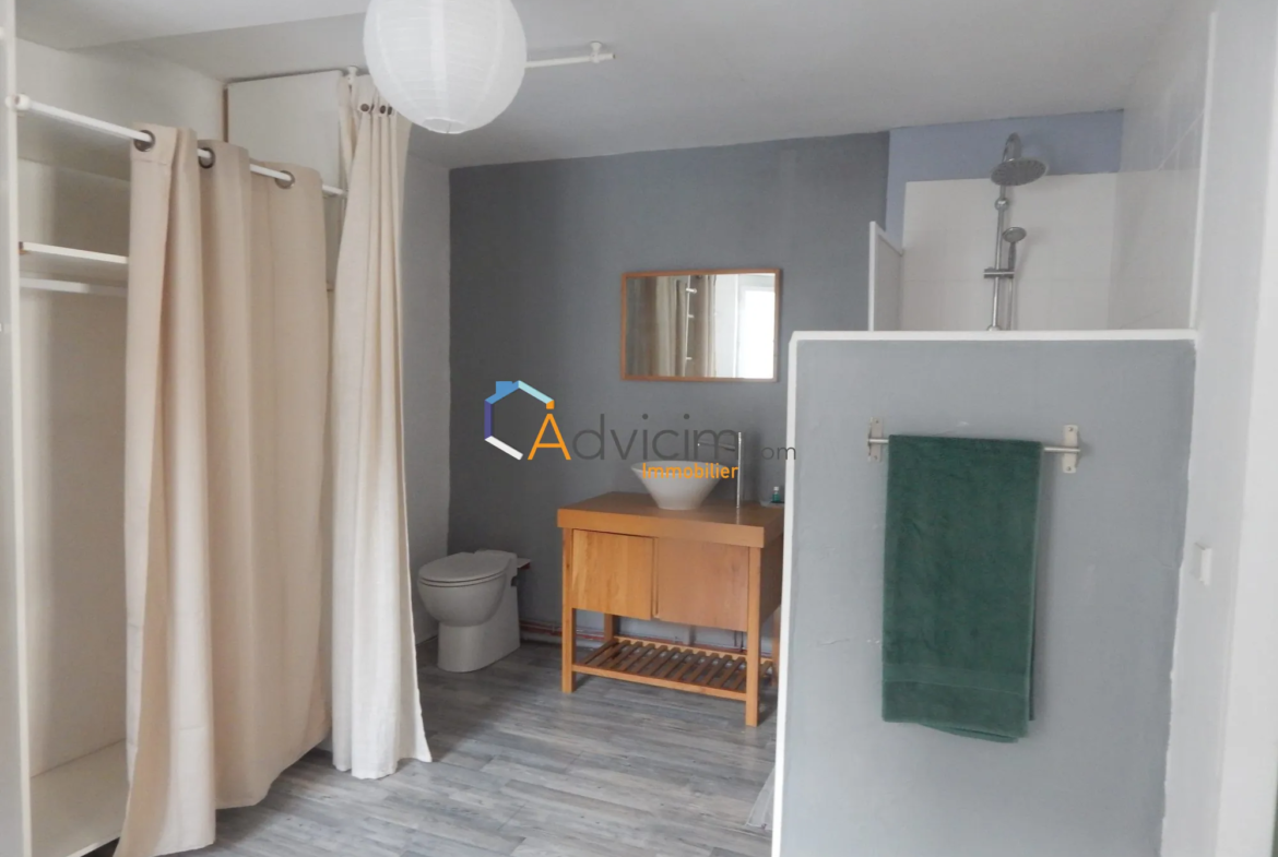 Maison 105 m² avec Terrasse à Ferrières-en-Gâtinais – Belle Opportunité 