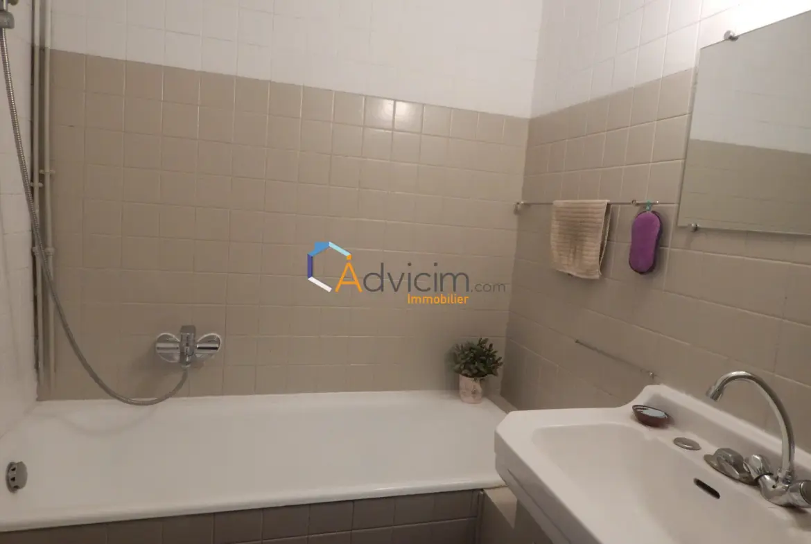 Maison 105 m² avec Terrasse à Ferrières-en-Gâtinais – Belle Opportunité 