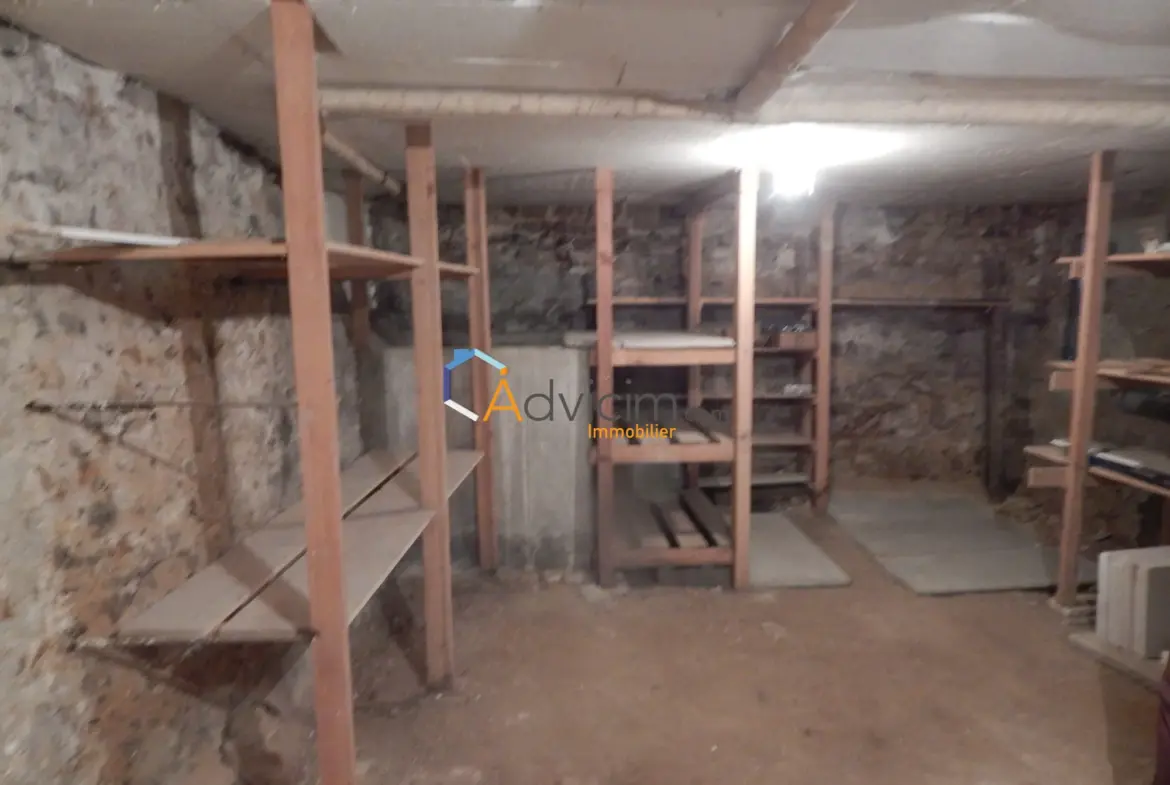 Maison 105 m² avec Terrasse à Ferrières-en-Gâtinais – Belle Opportunité 