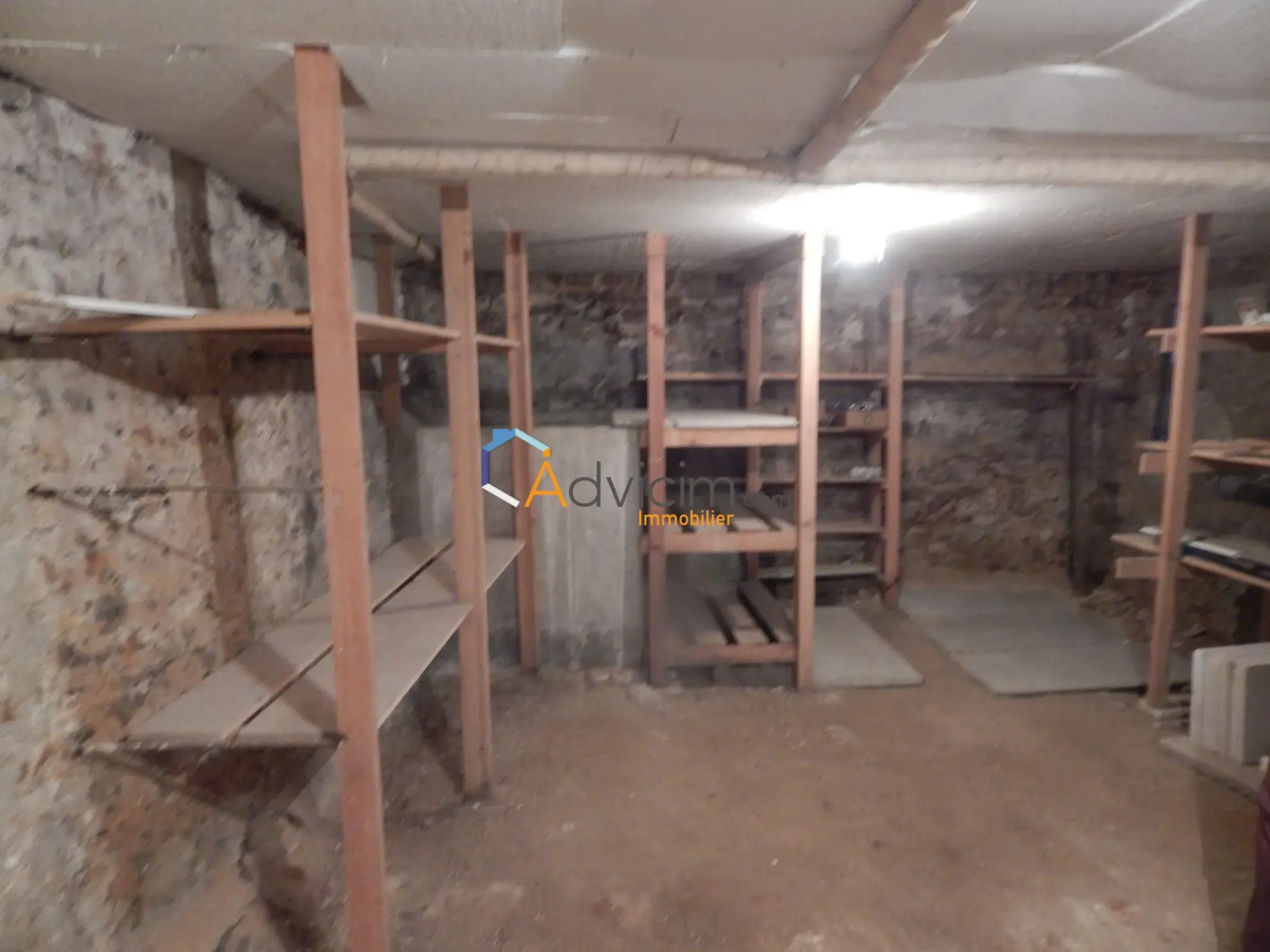 Maison 105 m² avec Terrasse à Ferrières-en-Gâtinais – Belle Opportunité 