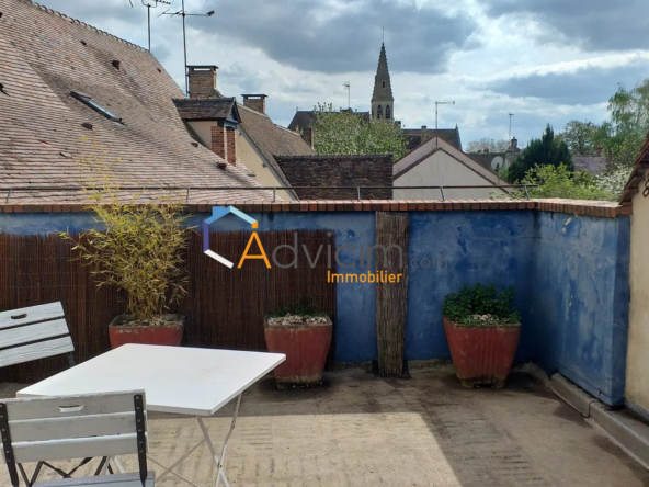 Maison 105 m² avec Terrasse à Ferrières-en-Gâtinais – Belle Opportunité