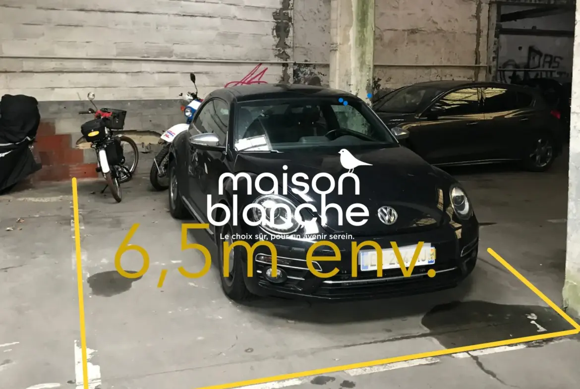 Stationnement sécurisé de 12 m² à Bordeaux - Parking privatif électrifié 