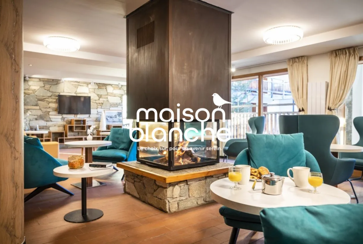 Investissement LMNP à Montgenèvre : Appartement T2 avec balcon et bail commercial 