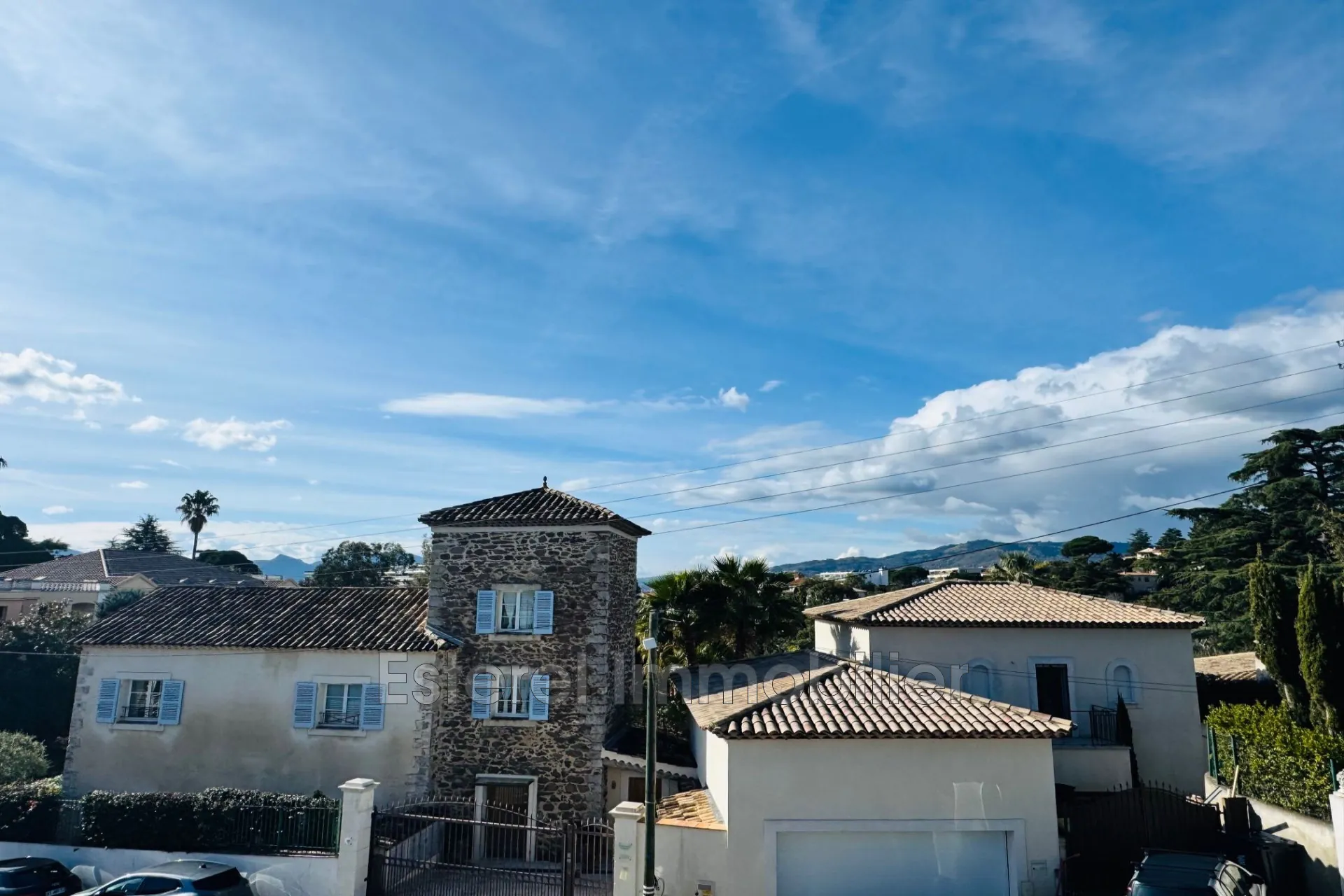 Studio exceptionnel avec terrasse à Cannes dans résidence de luxe 