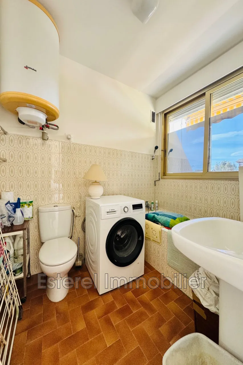 Studio exceptionnel avec terrasse à Cannes dans résidence de luxe 