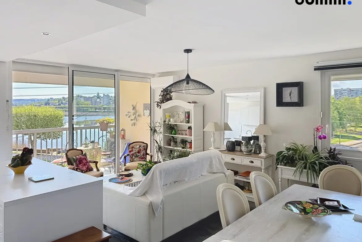 Appartement 4 pièces à vendre à Montceau-les-Mines, lumineux et terrasse 
