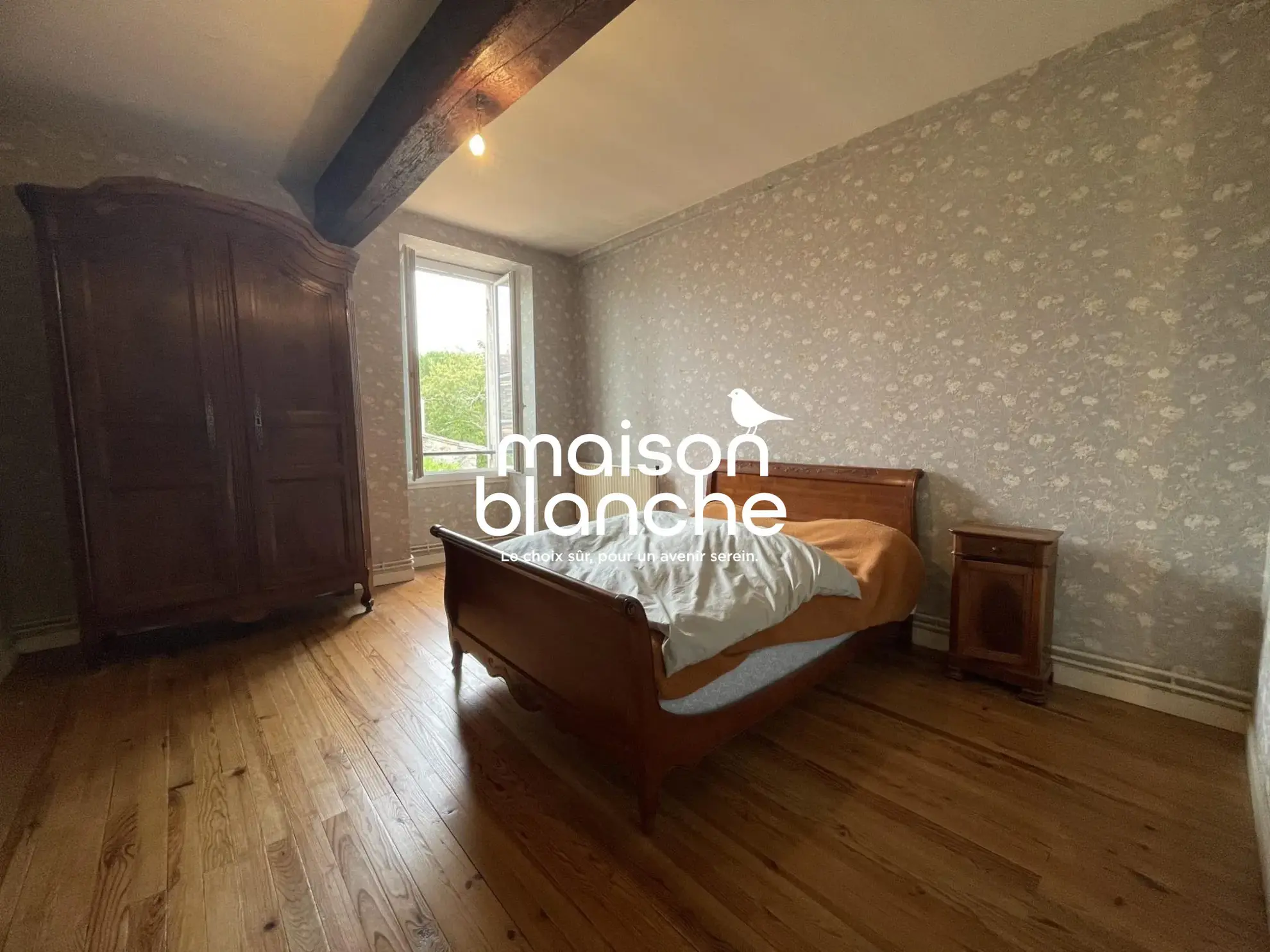 Belle maison en pierre avec jardin et potentiel à Blasimon 
