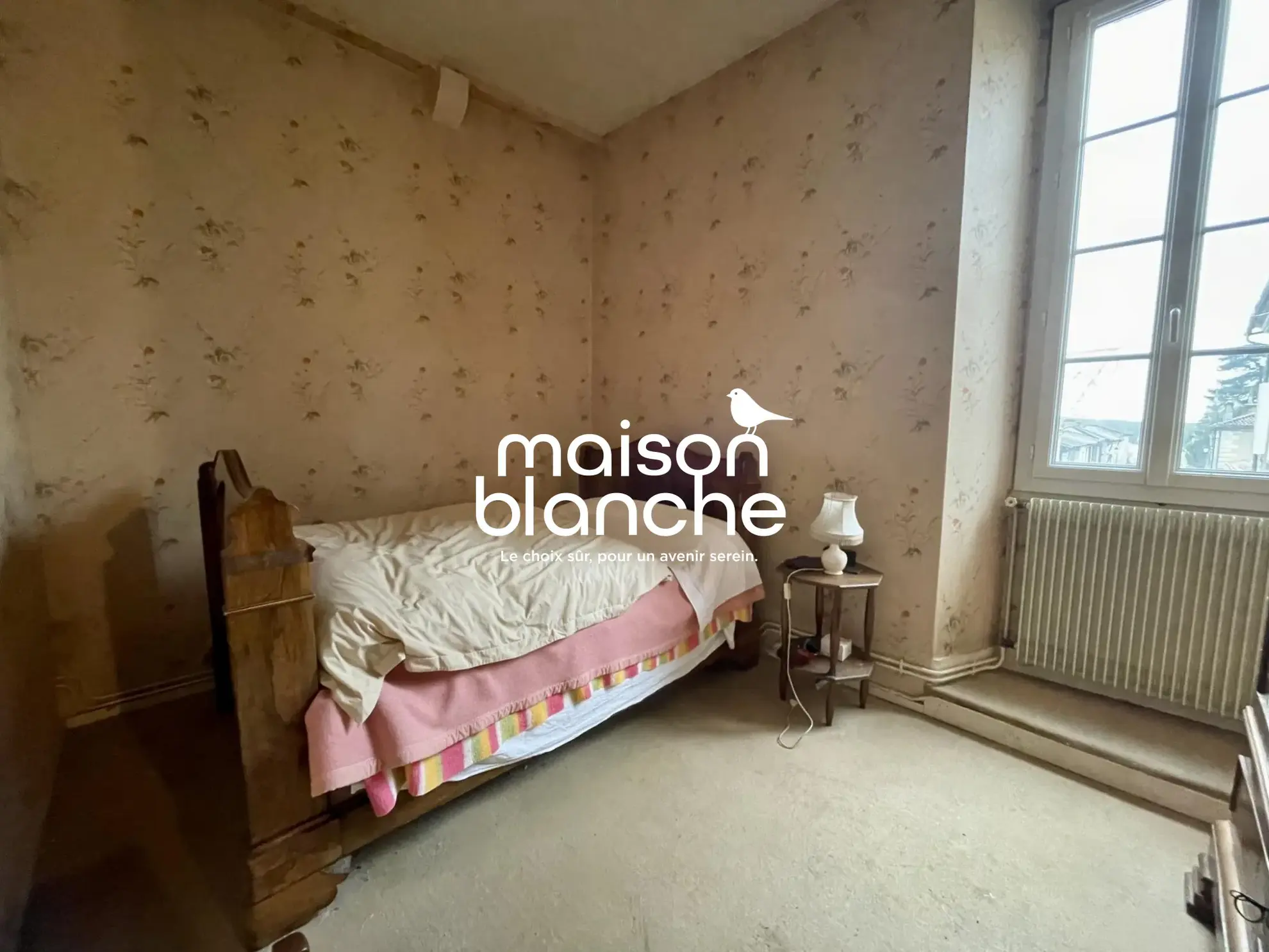Belle maison en pierre avec jardin et potentiel à Blasimon 