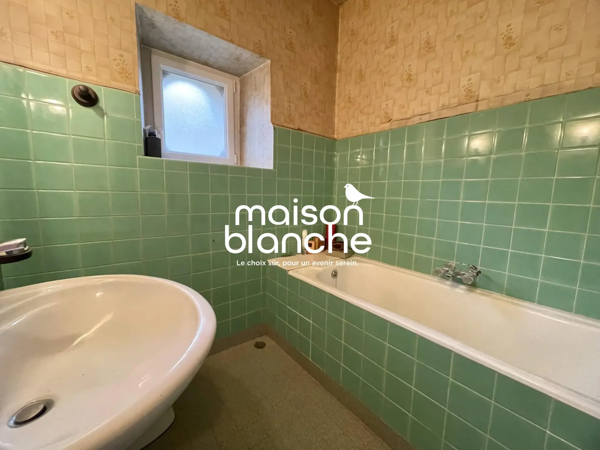 Belle maison en pierre avec jardin et potentiel à Blasimon 