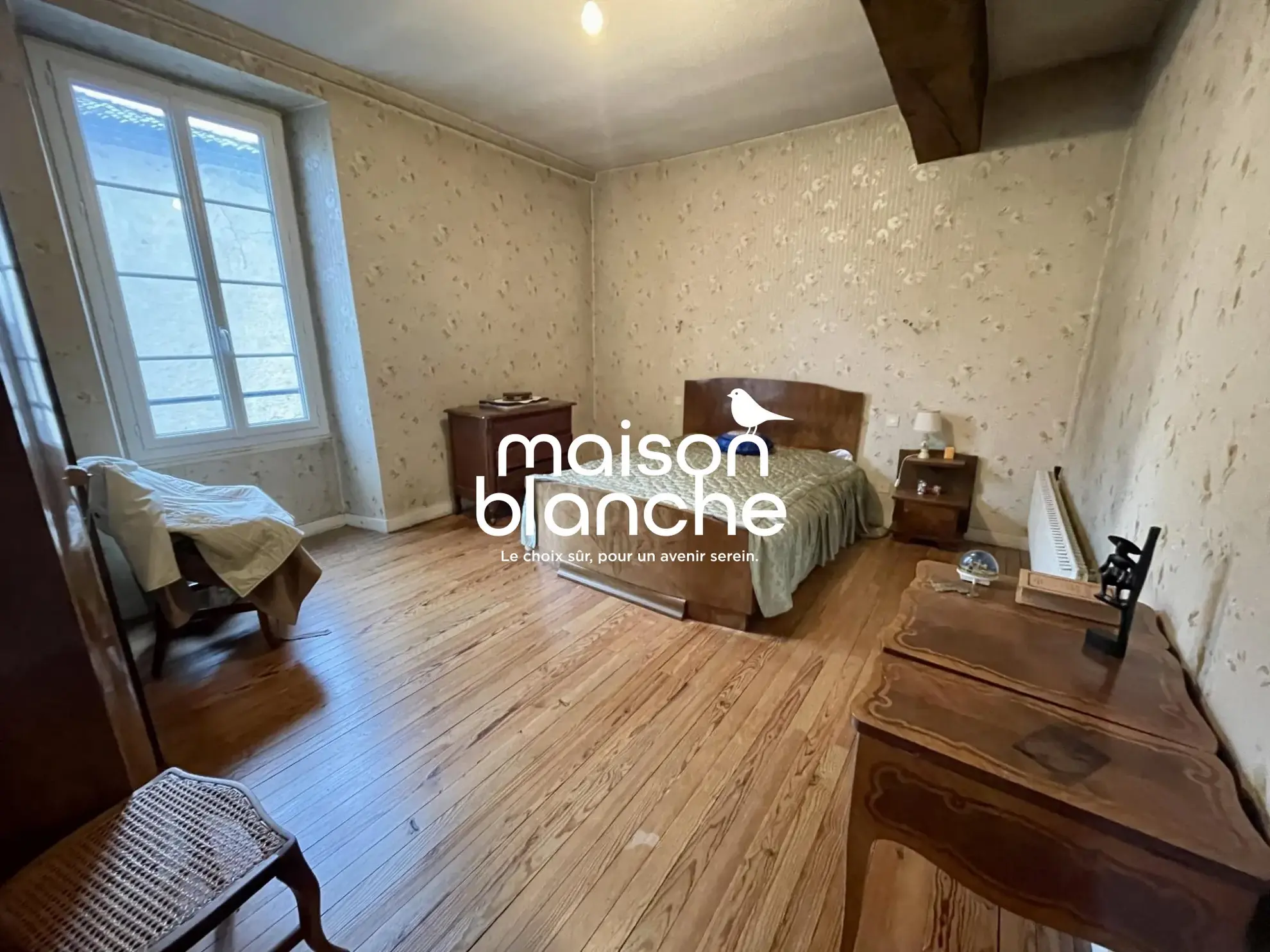 Belle maison en pierre avec jardin et potentiel à Blasimon 
