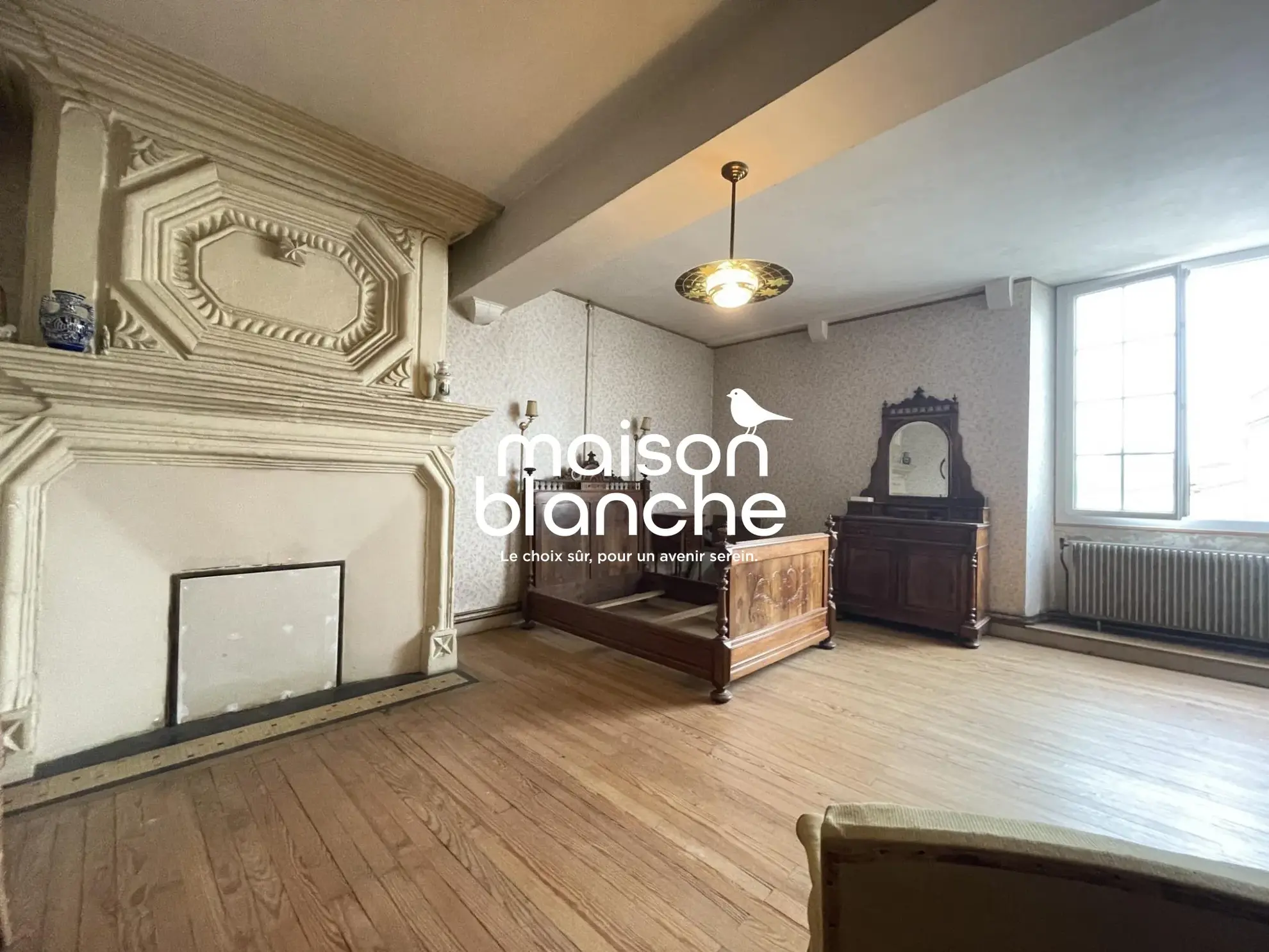 Belle maison en pierre avec jardin et potentiel à Blasimon 