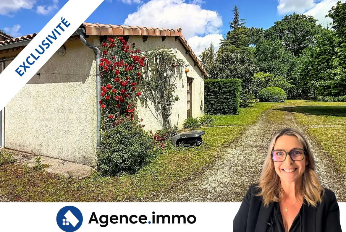 Maison individuelle 4 pièces avec grand terrain à Val-de-Livenne 