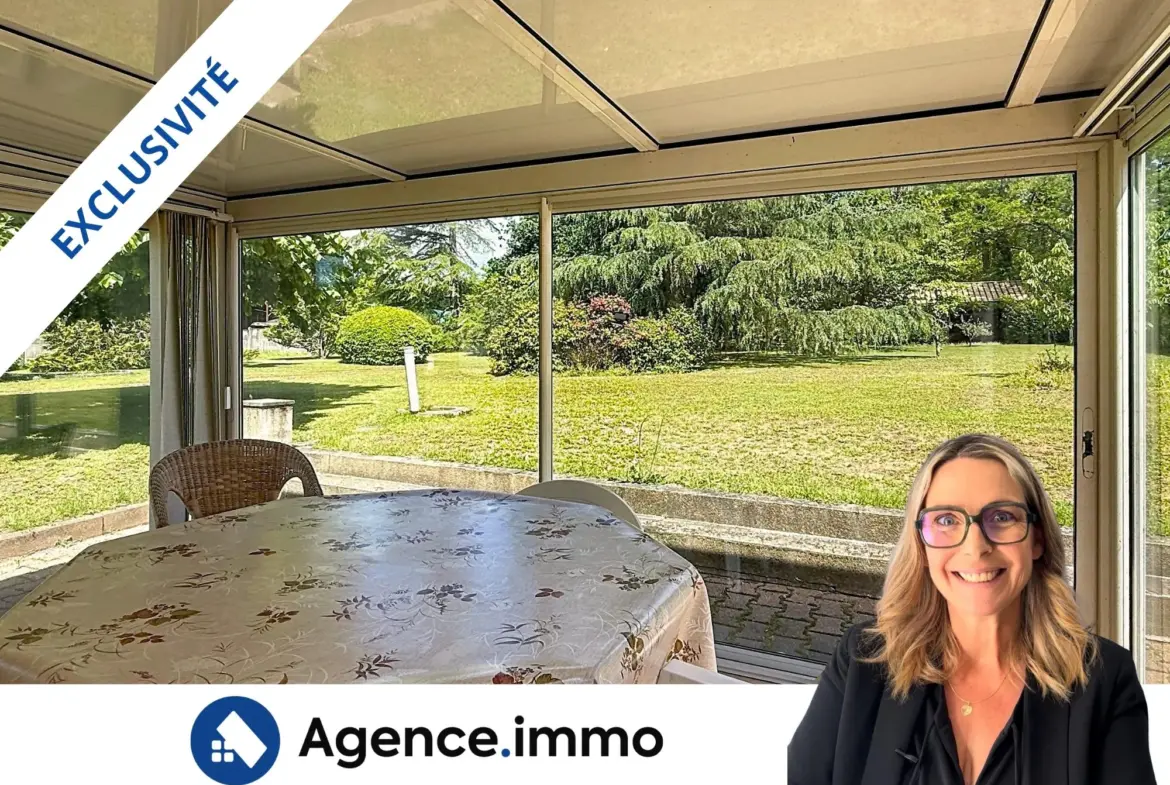 Maison individuelle 4 pièces avec grand terrain à Val-de-Livenne 