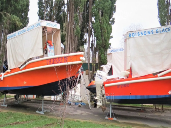 Vente de trois bateaux commerciaux à Theoule-sur-Mer – Fonds de commerce inclus