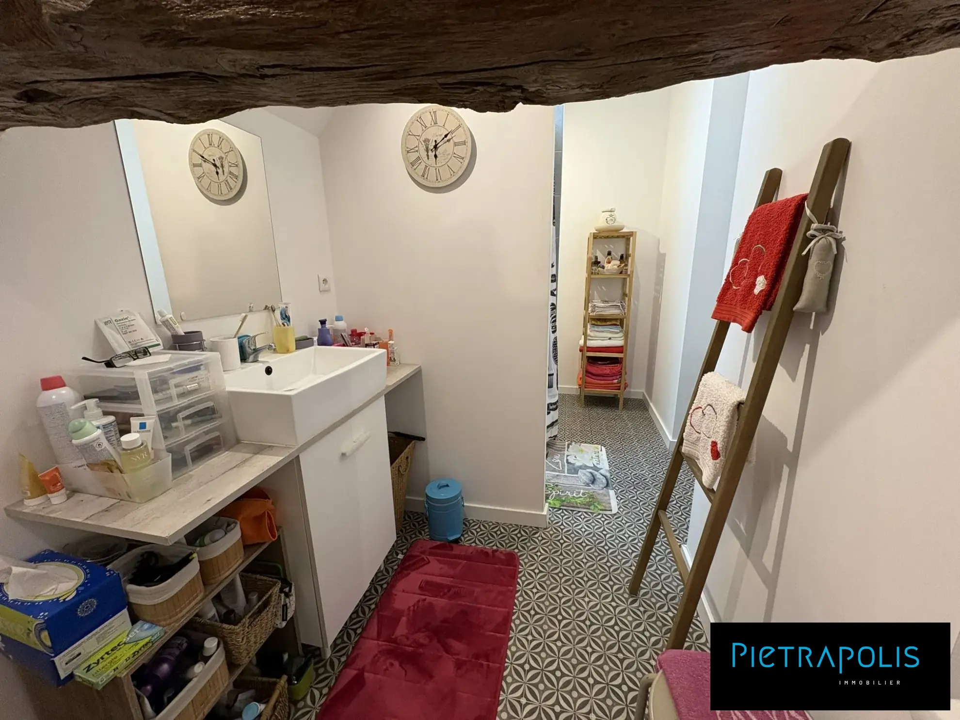 Ensemble immobilier à vendre à La Salle, investissement locatif stable 