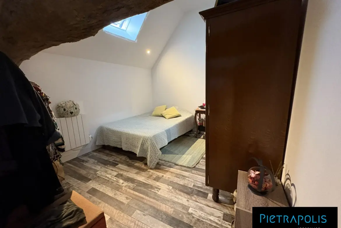 Ensemble immobilier à vendre à La Salle, investissement locatif stable 