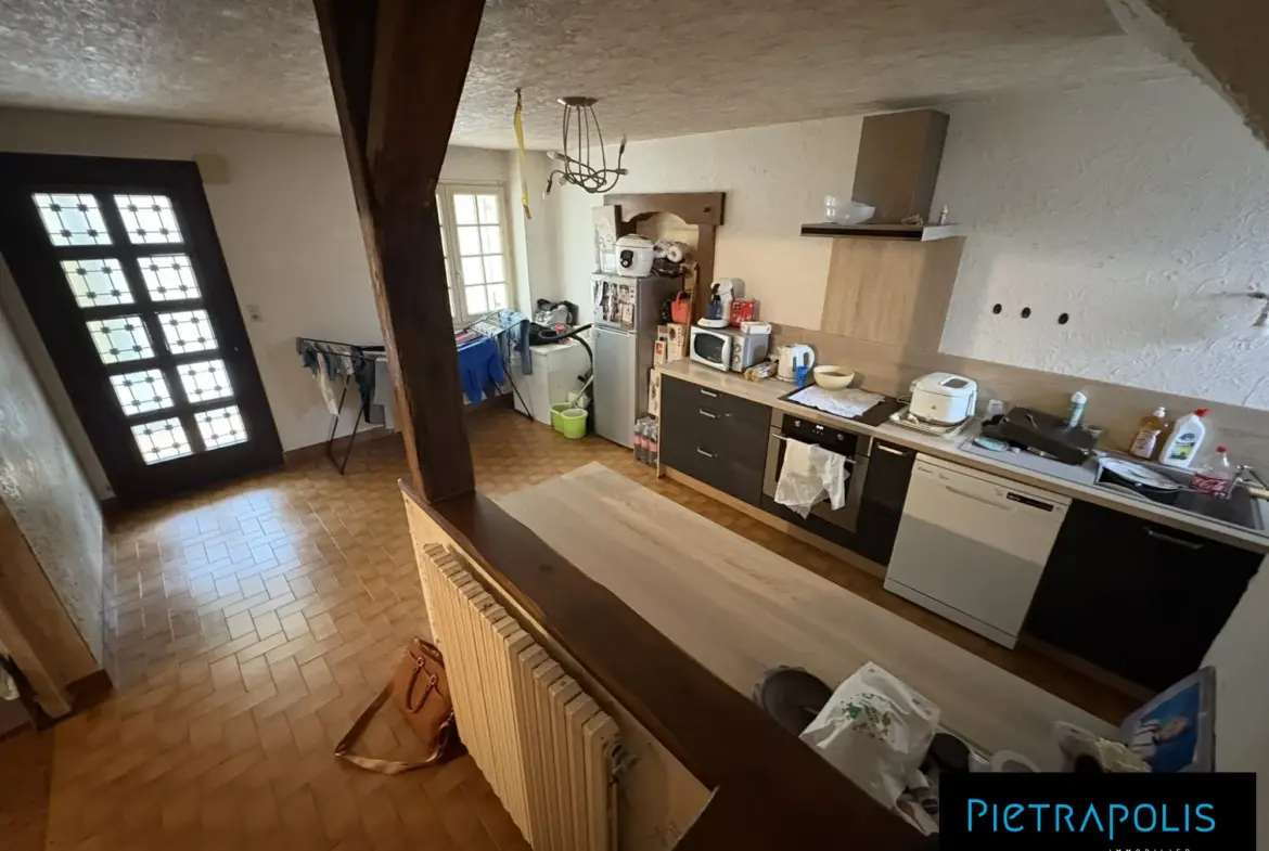 Ensemble immobilier à vendre à La Salle, investissement locatif stable 