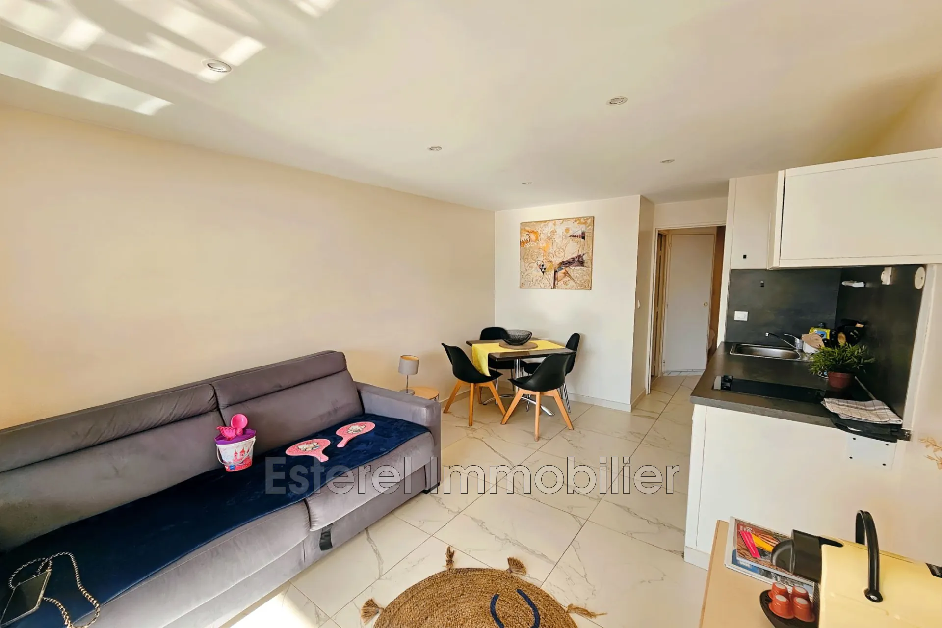 Studio à vendre avec vue mer à Cap Esterel - Agay 