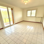 Belle appartement 3 pièces avec terrasse, cave et parking à Toulon Ouest