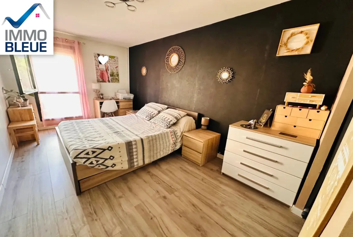 A vendre magnifique appartement T4 climatisé avec terrasse à Martigues 