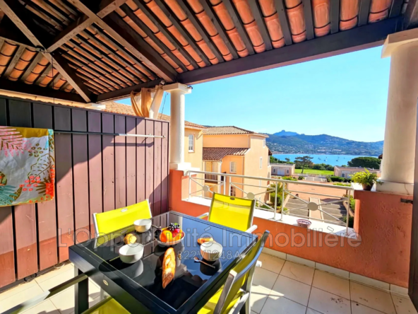 Appartement 3 pièces avec vue mer à Cap Estérel, proche plages et commodités