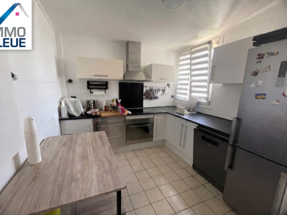 Appartement T4 lumineux avec vue étang à Vitrolles