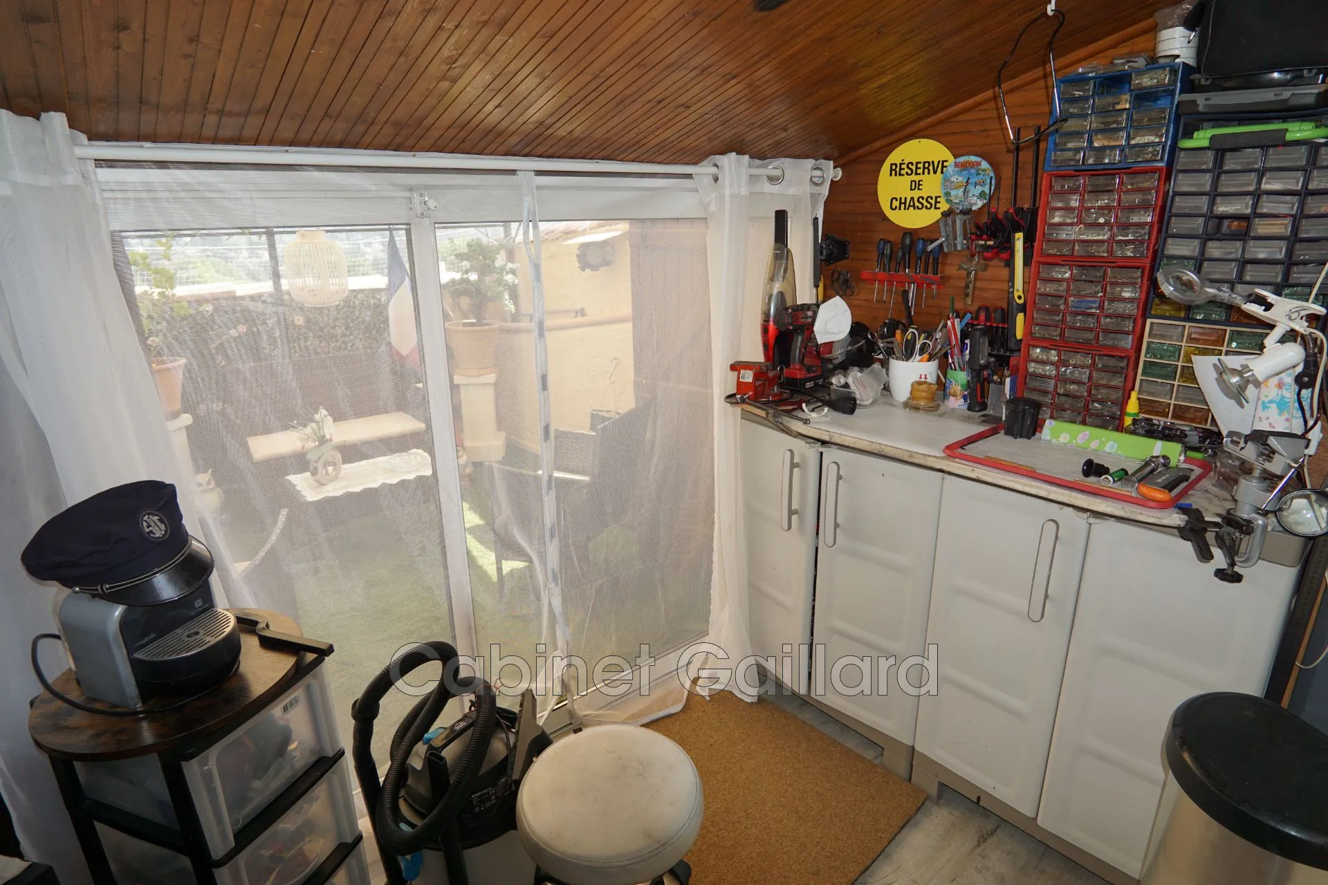 Appartement duplex avec piscine, cave et parking à Peymeinade 