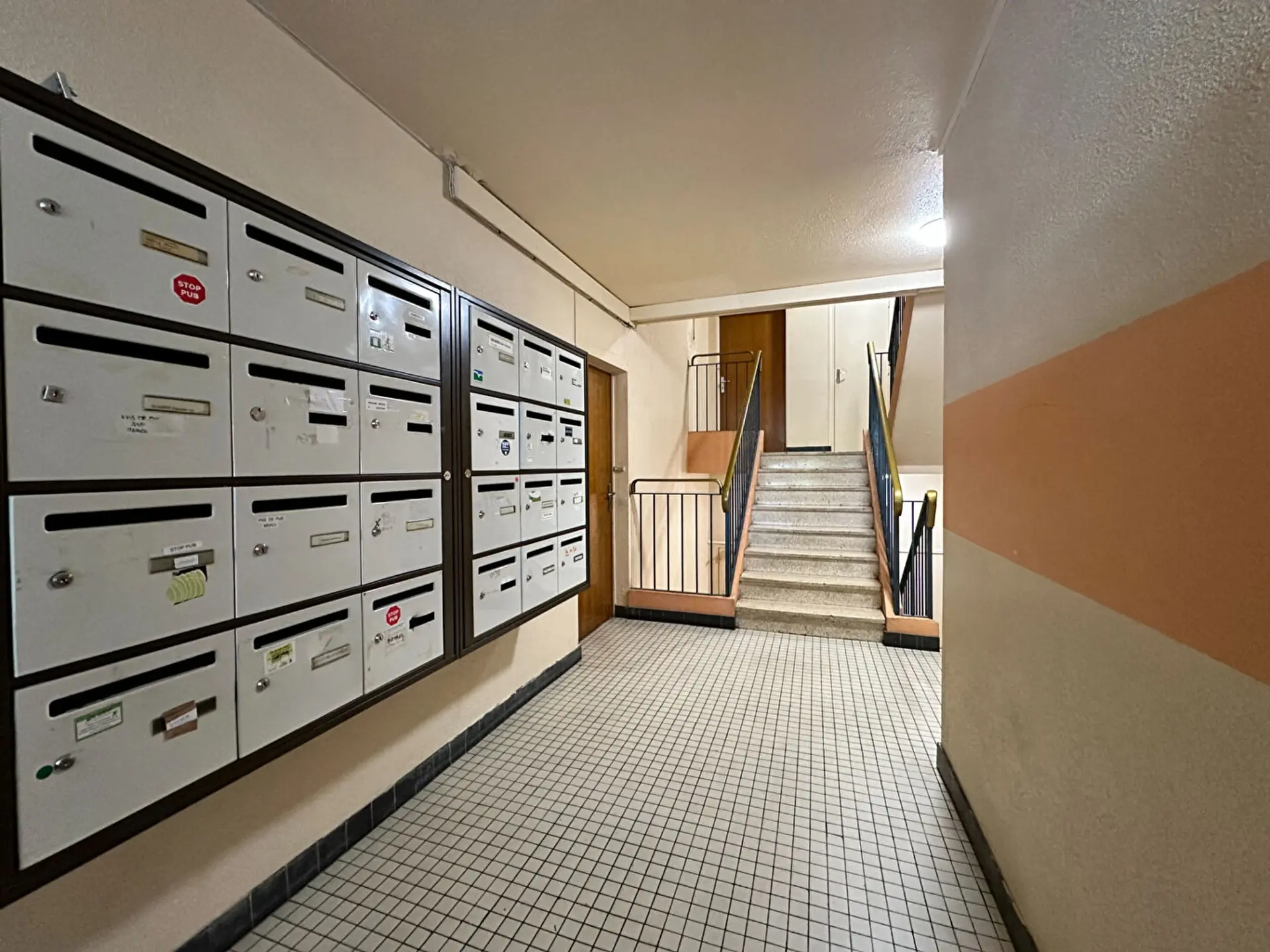 Investissez dans cet appartement T1 de 28 m² à Saint-Brieuc, idéal pour investisseurs 
