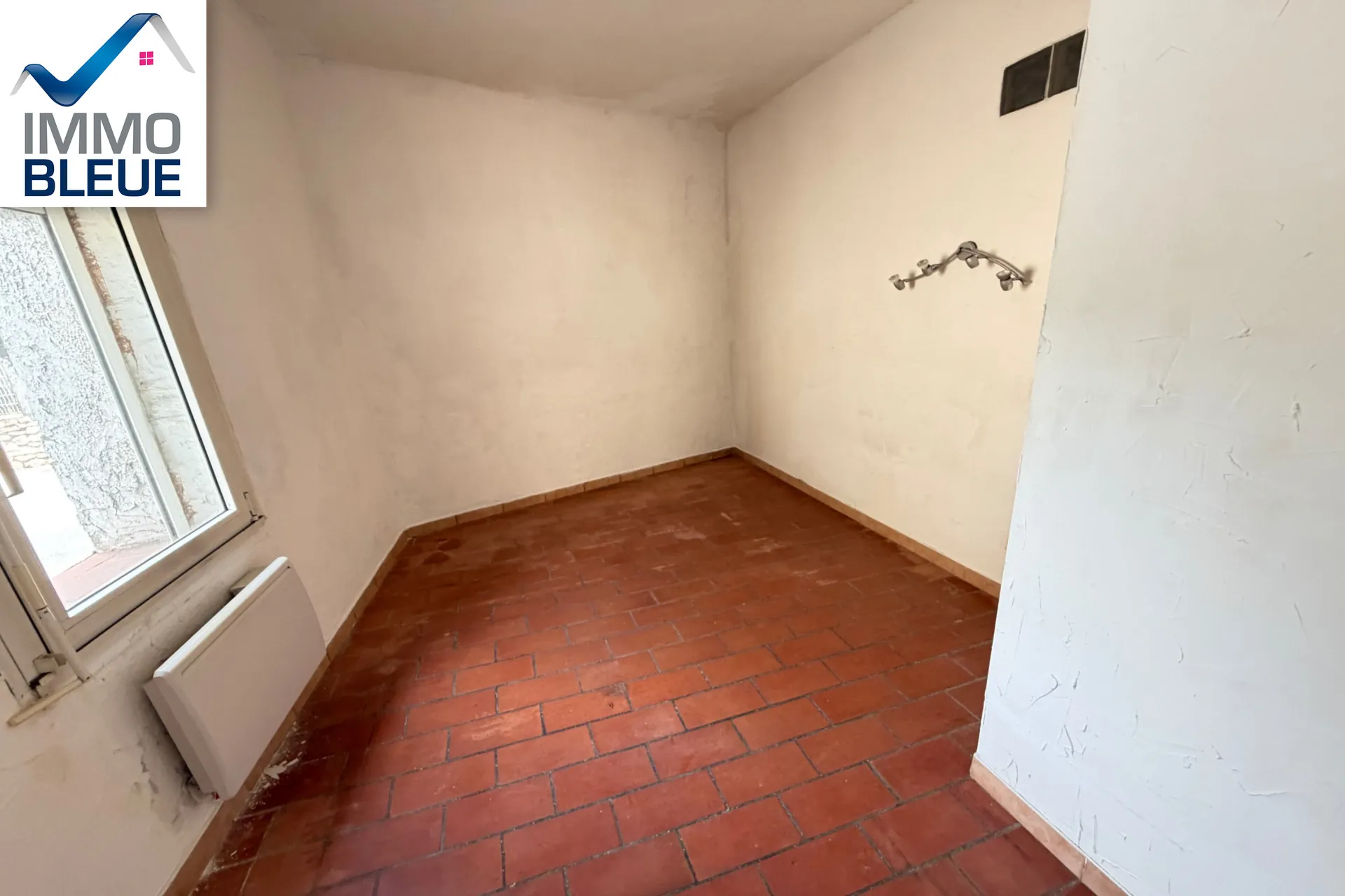 Achat appartement à Rognac avec balcon et terrasse - Idéal investisseur ou résident 