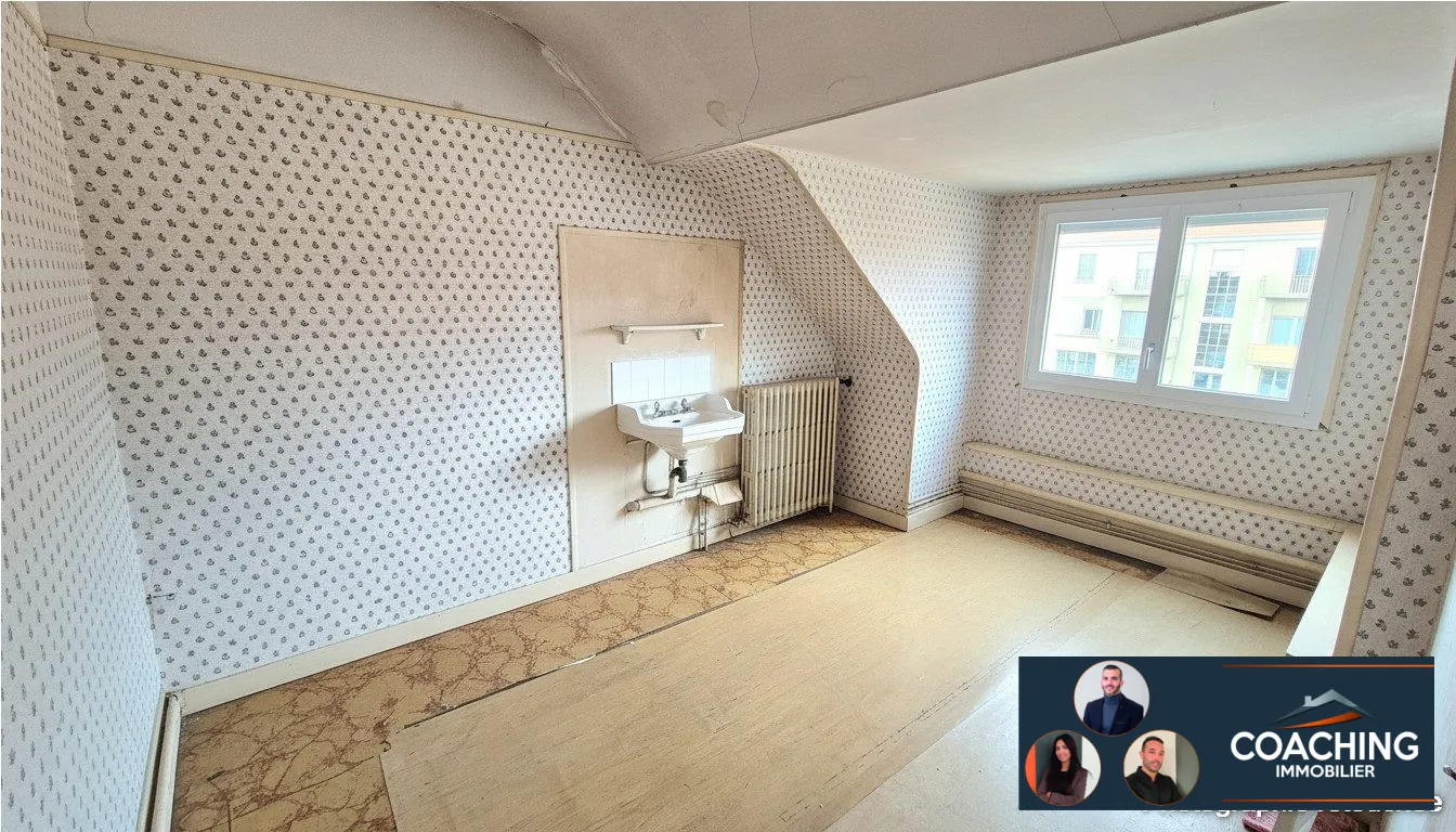 Charmante maison ancienne à rénover avec potentiel à Vitry-le-François 