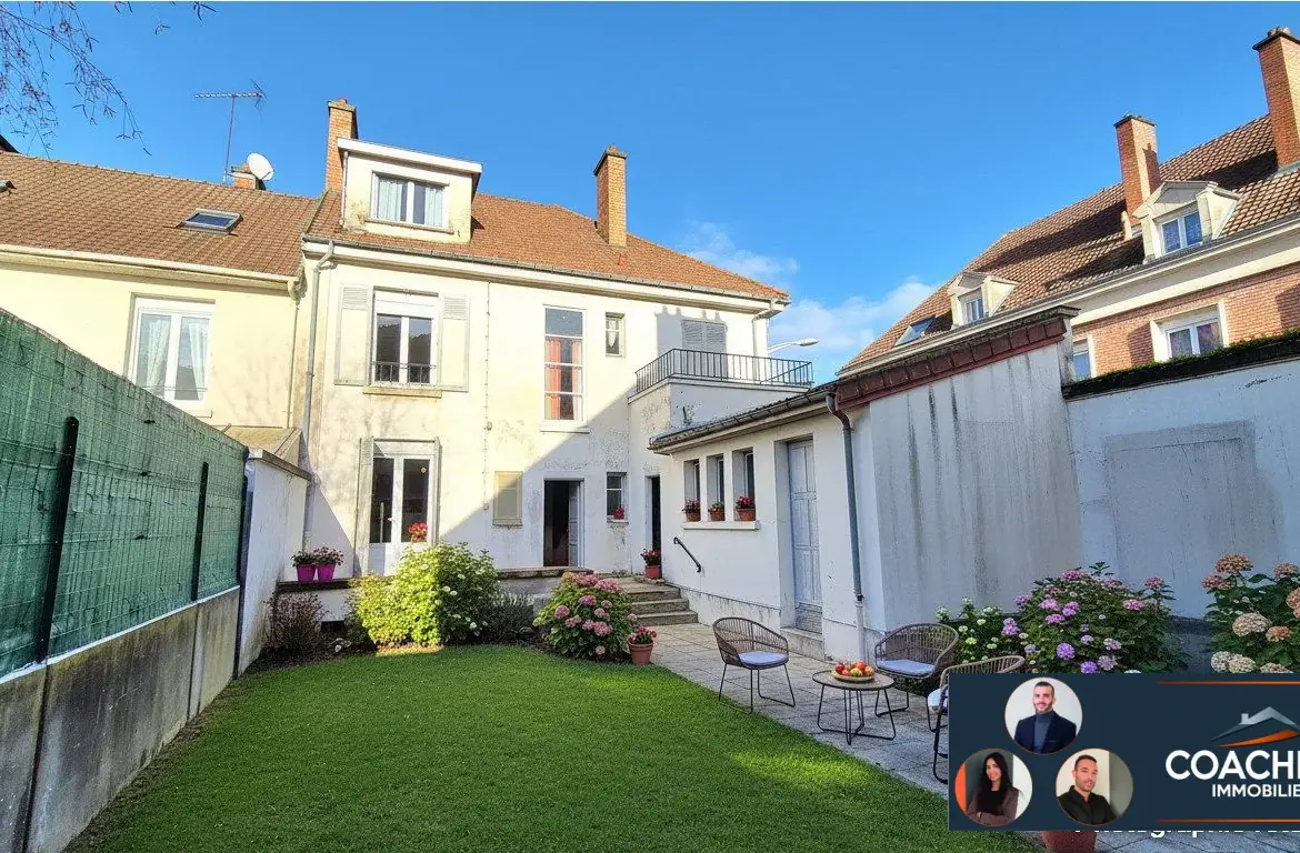 Charmante maison ancienne à rénover avec potentiel à Vitry-le-François 