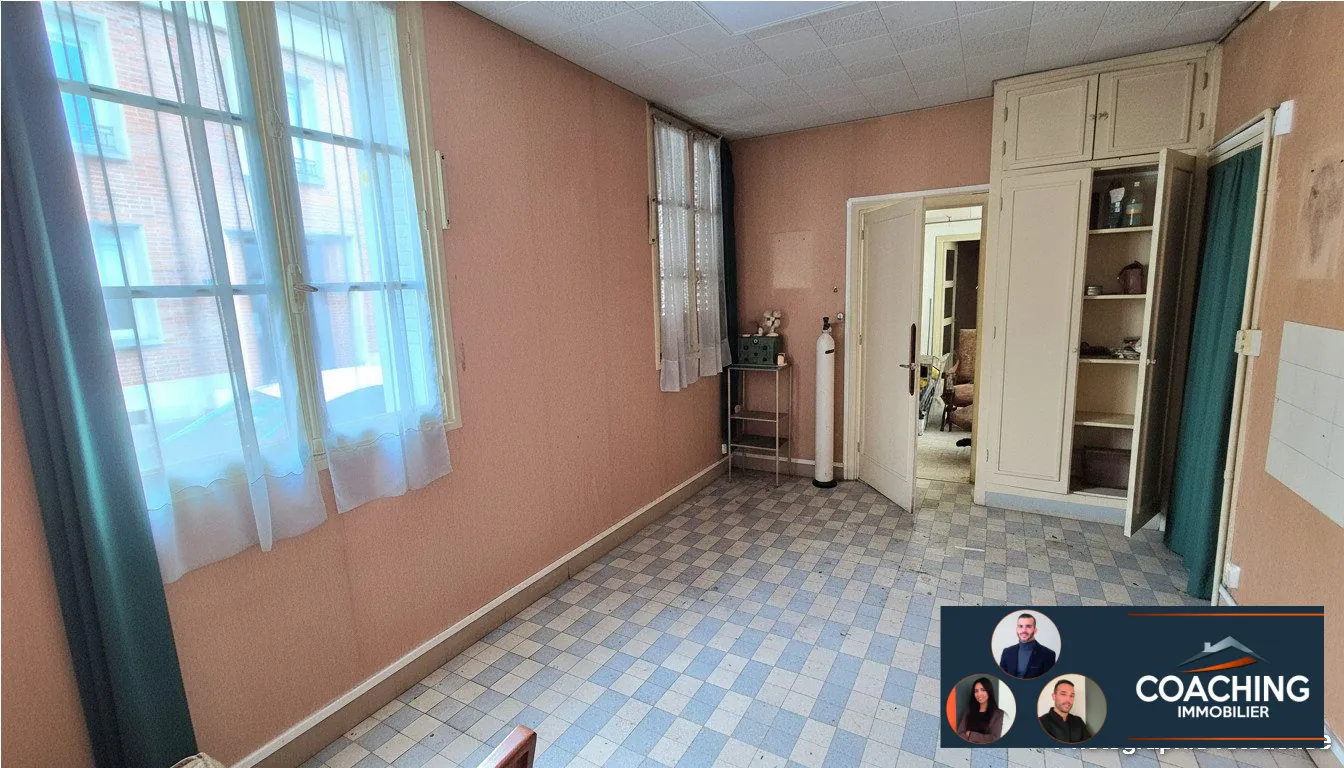Charmante maison ancienne à rénover avec potentiel à Vitry-le-François 
