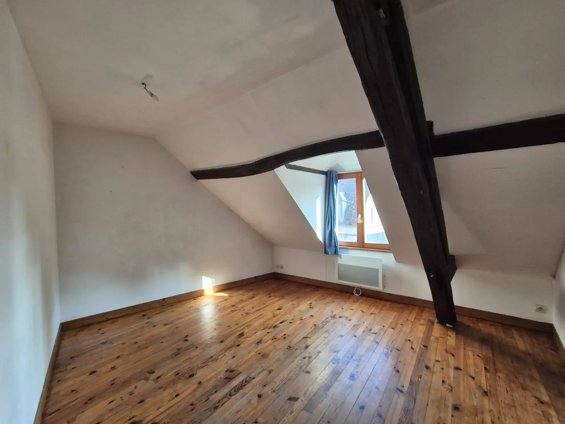 Bel appartement T4 de 75,40 m² dans le centre-ville de Sens 