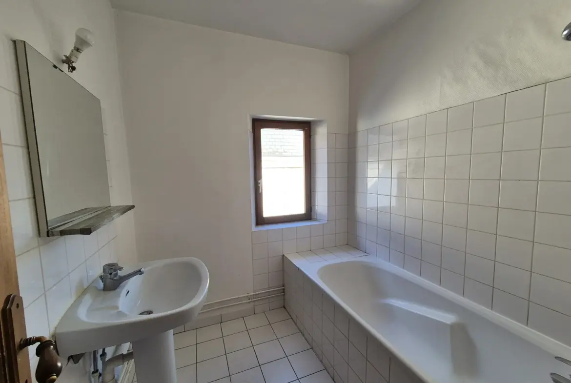 Bel appartement T4 de 75,40 m² dans le centre-ville de Sens 