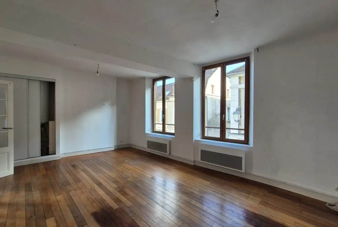 Bel appartement T4 de 75,40 m² dans le centre-ville de Sens 